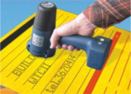 Inkjet Coding Metal Sign with EBS250 Handjet